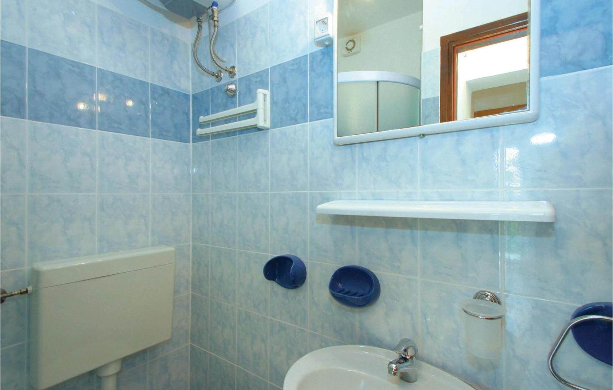 Nice Apartment In Jadranovo With Wifi Экстерьер фото